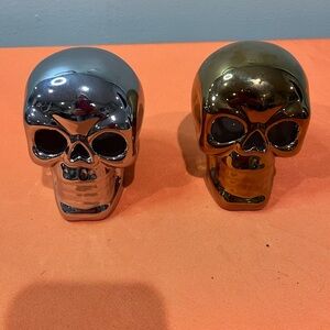 Silver and Gold Skull Decor Set